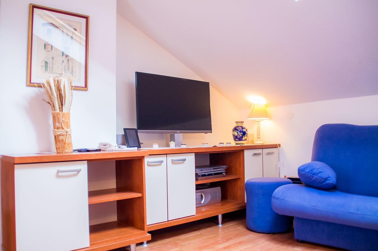 Villa Midea Supetar Phòng bức ảnh